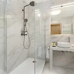 Cozy Laszkiewicza With Parking By Renters 克拉科夫