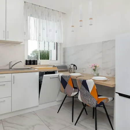 Cozy Laszkiewicza With Parking By Renters Appartement Krakau