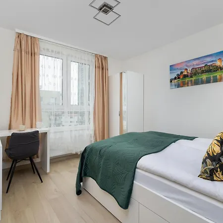Cozy Laszkiewicza With Parking By Renters Krakow
