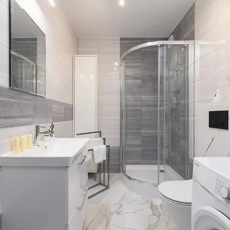 Cozy Laszkiewicza With Parking By Renters * Krakau