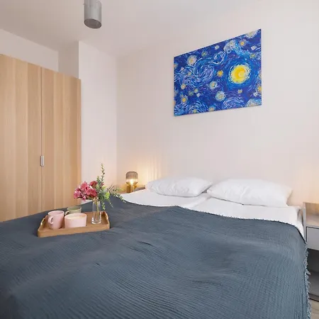 Apartment Cozy Laszkiewicza With Parking By Renters *