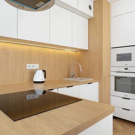 Cozy Laszkiewicza With Parking By Renters * Krakow