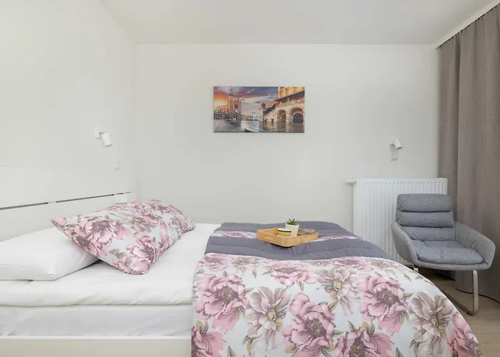 Cozy Laszkiewicza With Parking By Renters Appartement