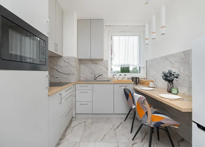 Cozy Laszkiewicza With Parking By Renters Krakau